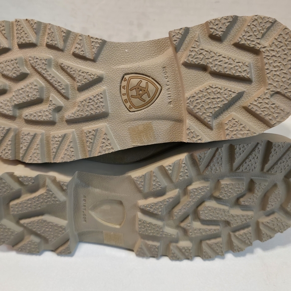 Ariat Tan Heeled Boots - Picture 11 of 11